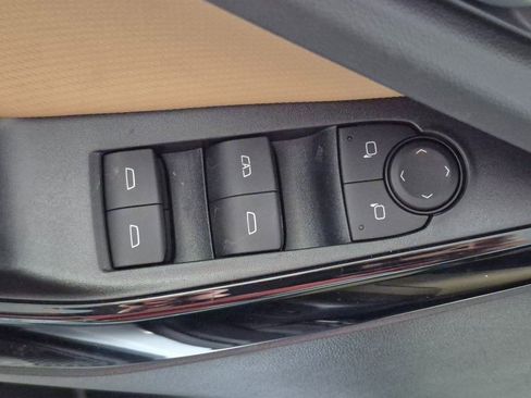 New 2026 Chevrolet Equinox ACTIV w/ Convenience Package III image 16