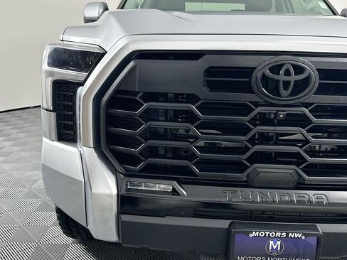 Used 2022 Toyota Tundra Limited image 6