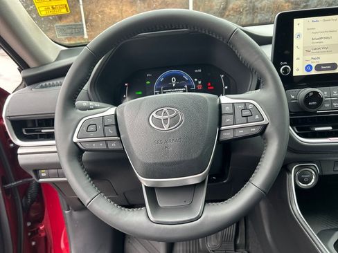 New 2026 Toyota Grand Highlander XLE image 22