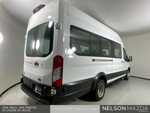 Used 2019 Ford Transit 350 XLT image 6