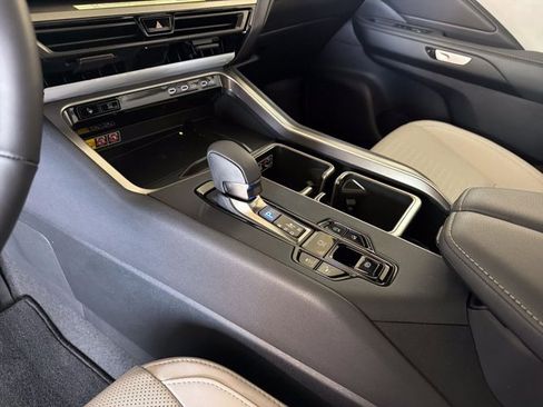 Certified 2026 Lexus TX 350 AWD w/ Technology Package image 21