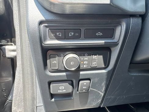 Used 2022 Ford F150 Lariat w/ Equipment Group 502A High AWD/4WD image 28