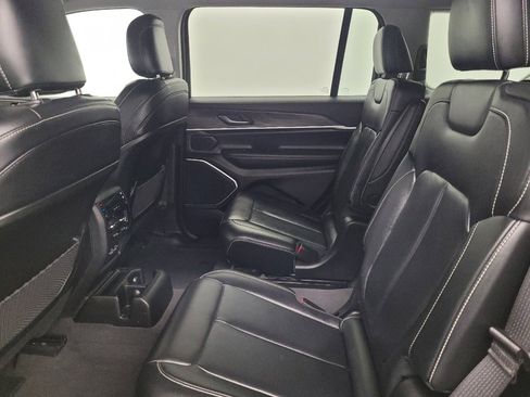 Used 2021 Jeep Grand Cherokee L Limited image 18