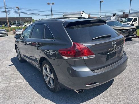 Used 2013 Toyota Venza LE w/ LE Convenience Pkg AWD/4WD image 7