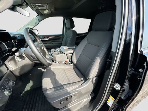 Used 2025 Chevrolet Silverado 1500 LT image 20