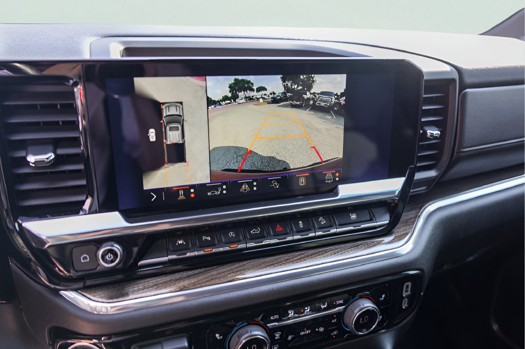 Certified 2025 Chevrolet Silverado 1500 RST AWD/4WD image 19
