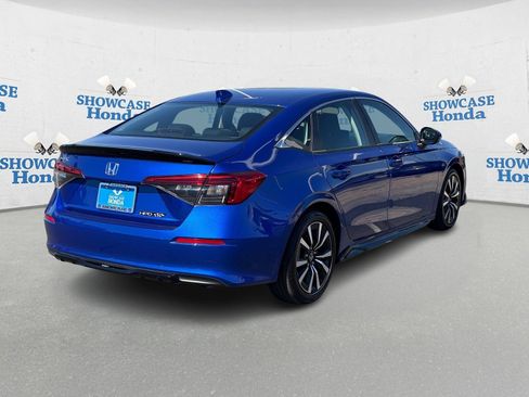 Used 2023 Honda Civic EX image 8