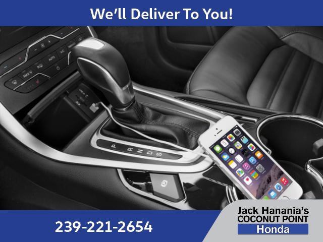 Used 2015 Ford Edge SE FWD image 16
