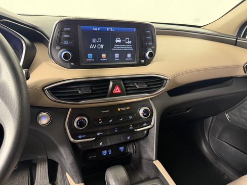 Used 2019 Hyundai Santa Fe SEL FWD image 13