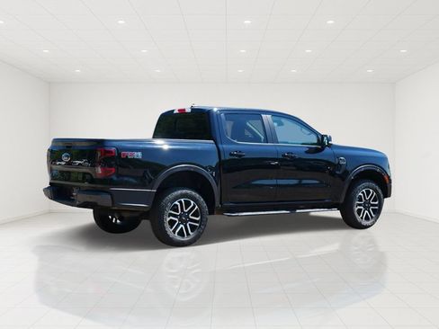 Certified 2024 Ford Ranger Lariat w/ FX4 Off-Road Package AWD/4WD image 3