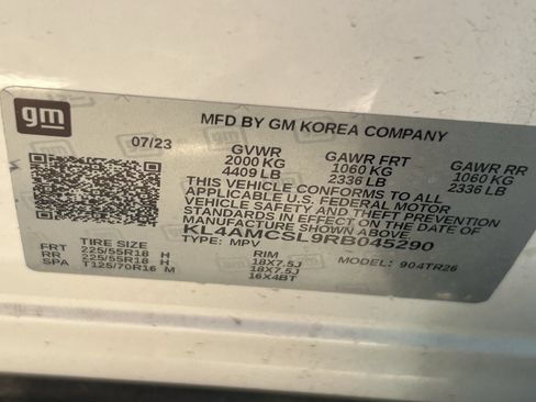 Used 2024 Buick Encore GX Preferred w/ Comfort Package AWD/4WD image 12