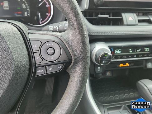 Used 2023 Toyota RAV4 XLE image 21