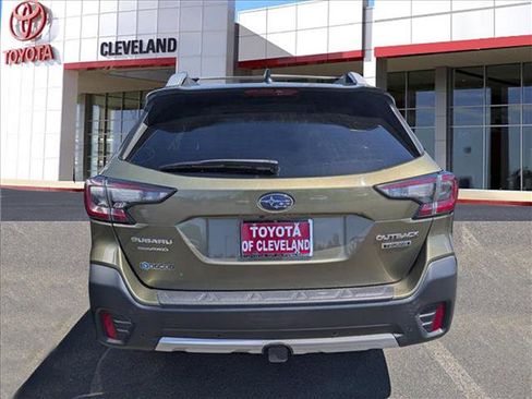 Used 2021 Subaru Outback Touring w/ Popular Package #2 AWD/4WD image 6