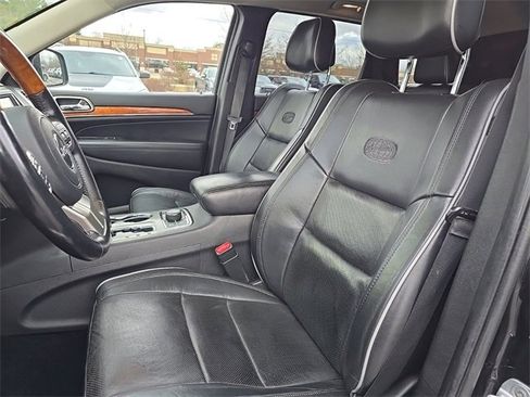 Used 2012 Jeep Grand Cherokee Overland image 12