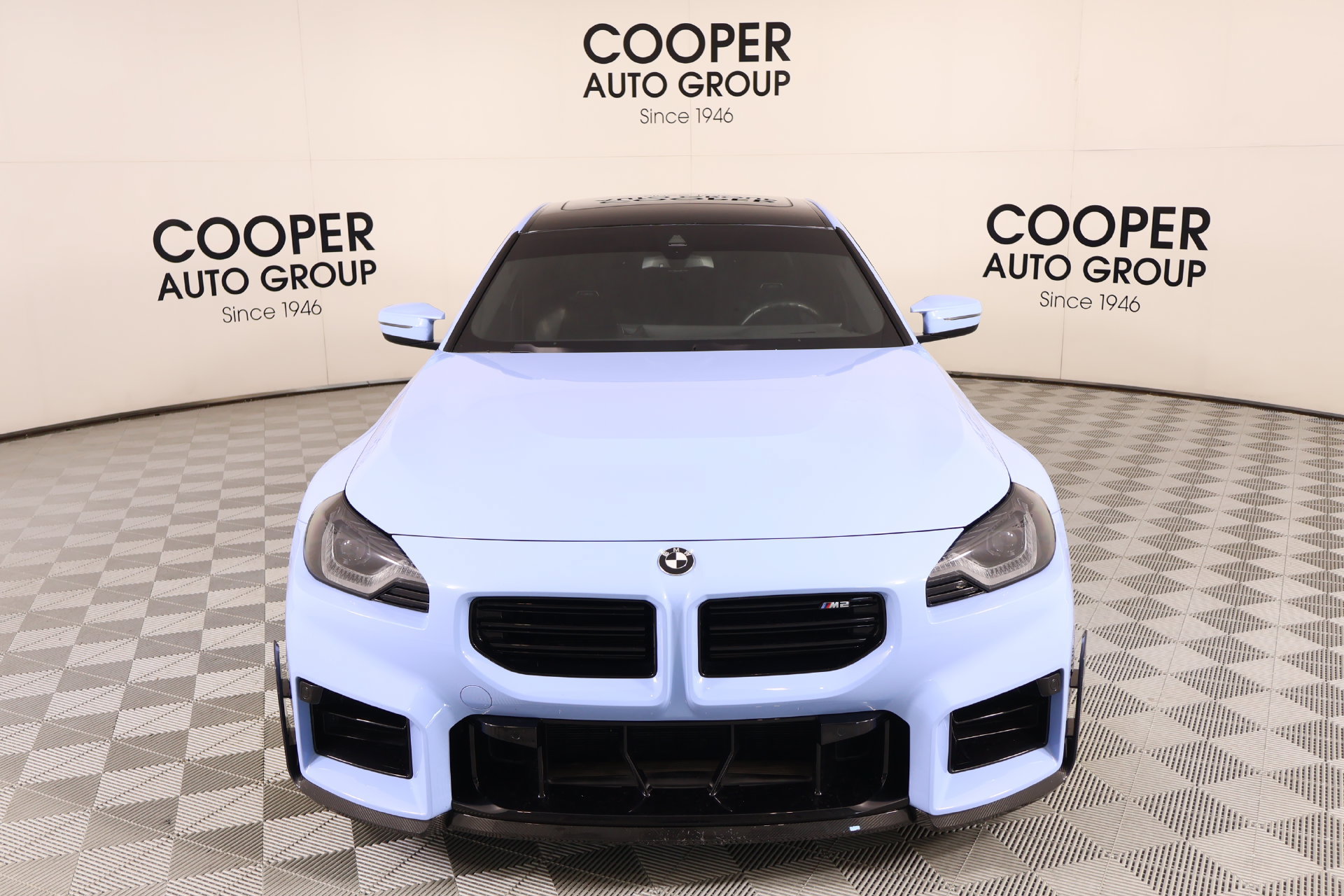 Used 2023 BMW M2 w/ Lighting Package RWD image 10