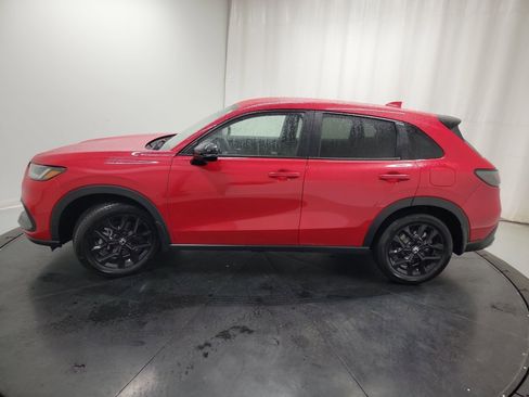 Certified 2025 Honda HR-V Sport image 5