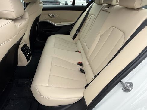 Used 2025 BMW 330i 330i w/ Convenience Package image 30
