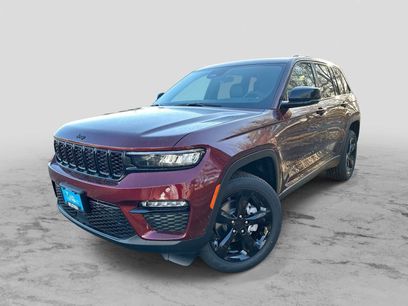 New 2025 Jeep Grand Cherokee Limited w/ Black Appearance Package