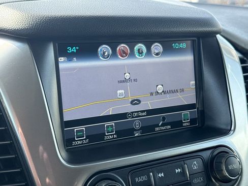 Used 2019 Chevrolet Suburban LT image 25