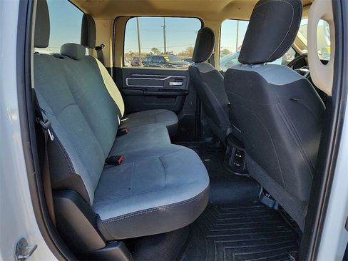 Used 2020 RAM 3500 Big Horn image 12