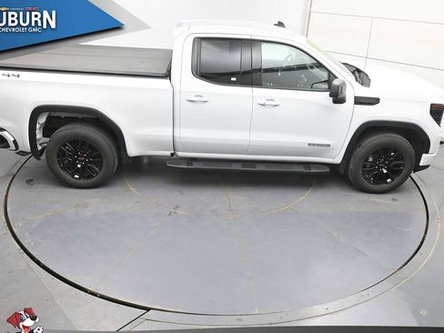 Used 2023 GMC Sierra 1500 Elevation AWD/4WD image 31