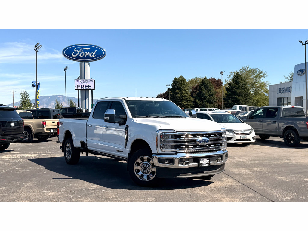 Used 2023 Ford F350 Lariat w/ Lariat Ultimate Package AWD/4WD image 1