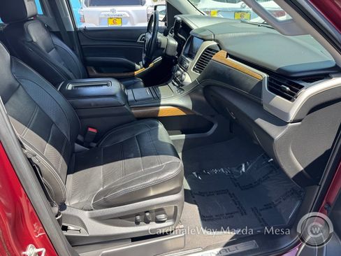 Used 2020 GMC Yukon XL Denali RWD image 26