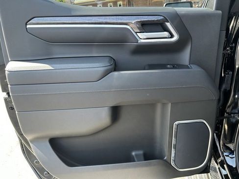 New 2026 Chevrolet Silverado 1500 LTZ w/ LTZ Premium Package image 19