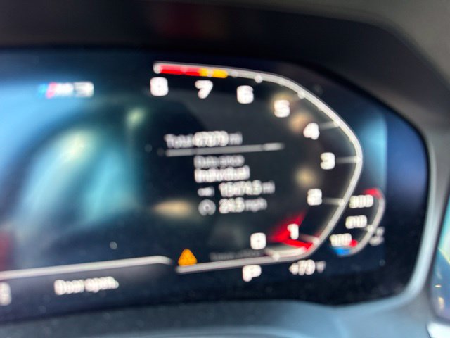 Used 2022 BMW M3 Competition w/ M Carbon Exterior Package RWD image 11