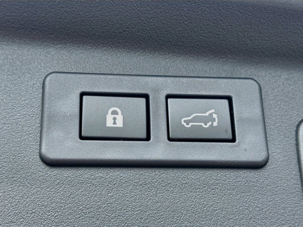 Certified 2026 Subaru Outback Limited AWD/4WD image 33