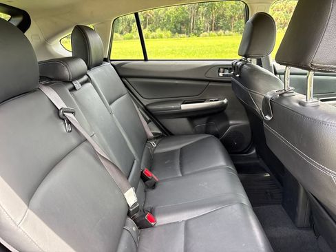 Used 2015 Subaru Crosstrek Touring AWD/4WD image 30