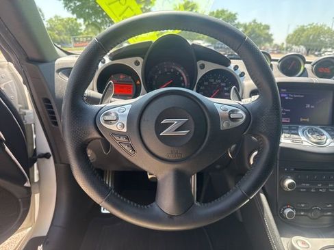 Used 2020 Nissan 370Z Touring Sport RWD image 24