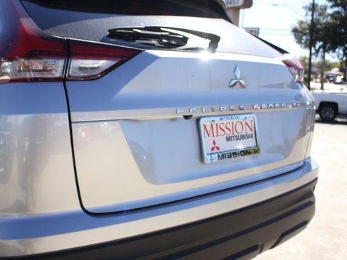 New 2026 Mitsubishi Eclipse Cross ES image 4