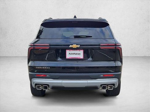 New 2026 Chevrolet Traverse LT image 8