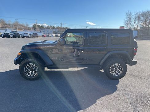 New 2026 Jeep Wrangler Unlimited Rubicon AWD/4WD image 8