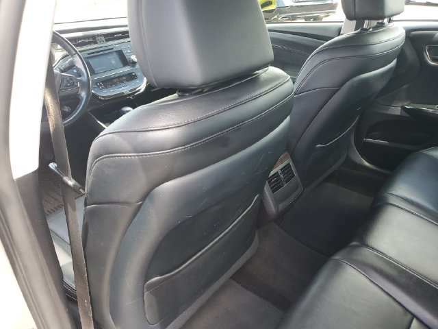 Used 2015 Toyota Avalon XLE FWD image 14