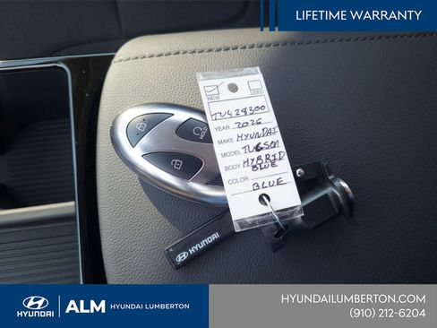 New 2026 Hyundai Tucson Blue SE image 36