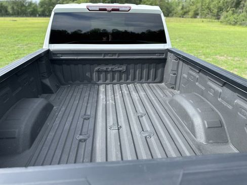 Used 2021 GMC Sierra 2500 AT4 AWD/4WD image 7