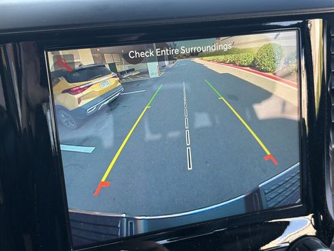 Used 2024 RAM 2500 Tradesman w/ Chrome Appearance Group image 24