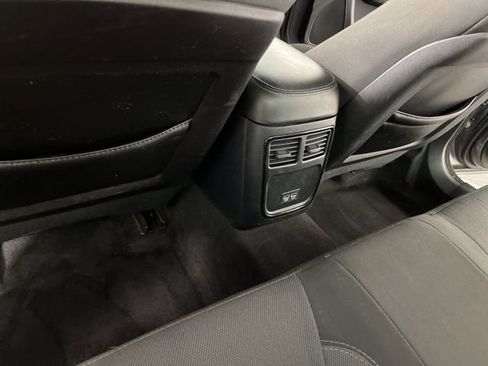 Used 2018 Dodge Charger SXT w/ Blacktop Package image 41