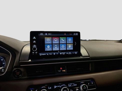 Used 2024 Honda Pilot Elite image 15