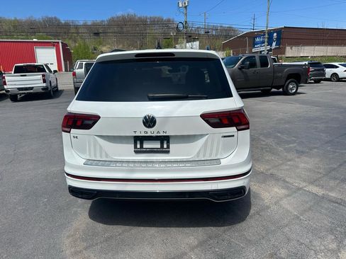 Used 2022 Volkswagen Tiguan SE R-Line AWD/4WD image 6