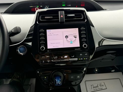 Used 2021 Toyota Prius XLE image 20