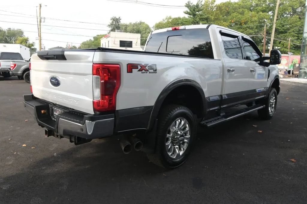 Used 2017 Ford F350 Lariat w/ Lariat Ultimate Package AWD/4WD image 5