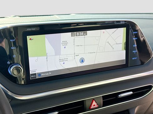 Used 2022 Hyundai Sonata Limited FWD image 9