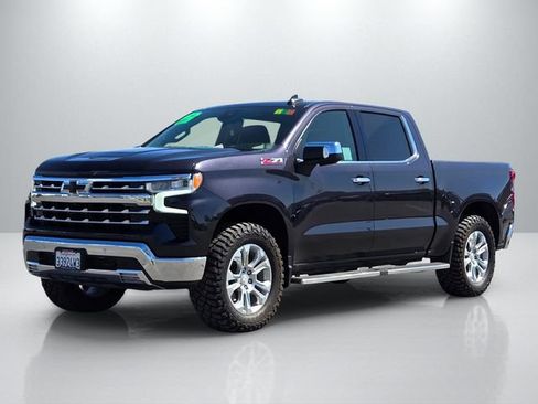 Used 2023 Chevrolet Silverado 1500 LTZ w/ LTZ Convenience Package II AWD/4WD image 8