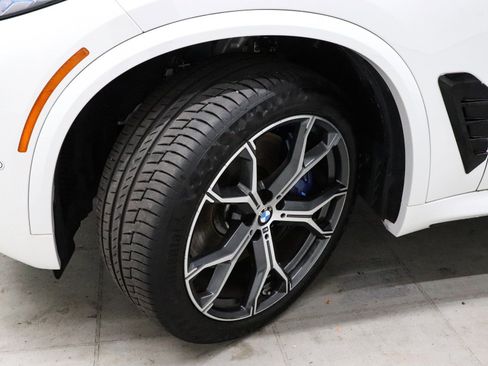 Used 2026 BMW X5 M60i image 49