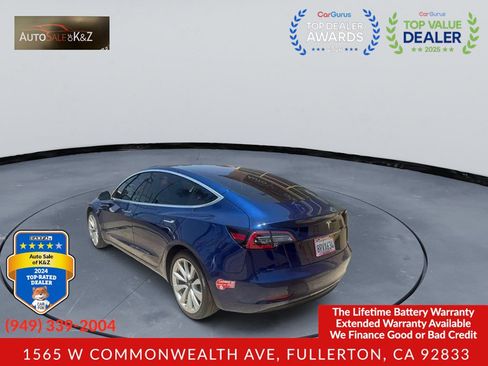 Used 2018 Tesla Model 3 Long Range RWD image 5