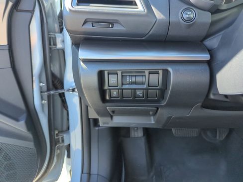Used 2019 Subaru Crosstrek 2.0i Limited w/ Moonroof Package AWD/4WD image 19