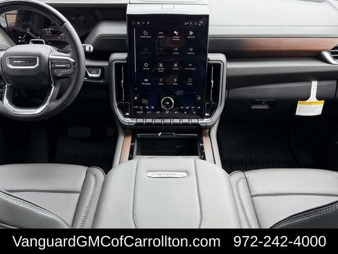 New 2026 GMC Yukon XL Denali w/ Denali Reserve Package AWD/4WD image 17